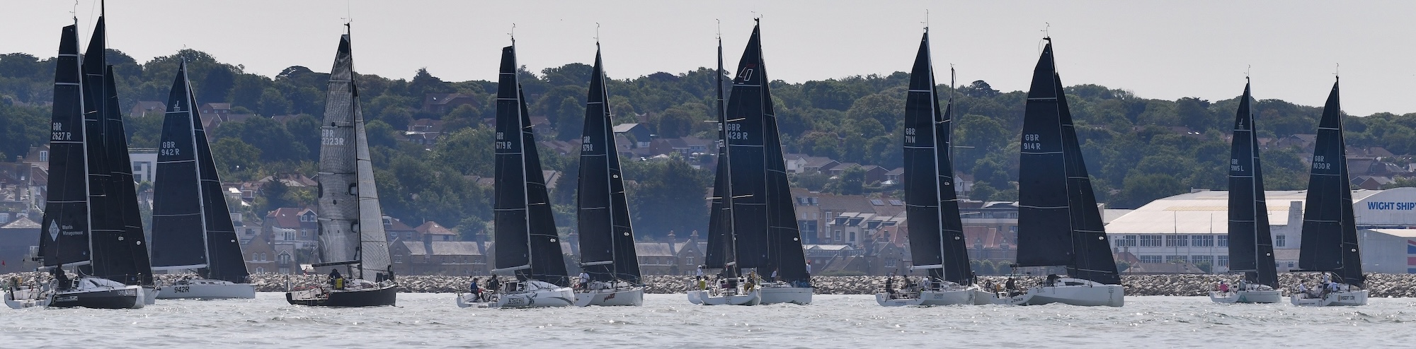 Classic Winsome Wins De Guingand Bowl